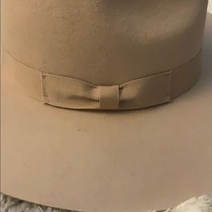 Urban outfitters wide brim hat